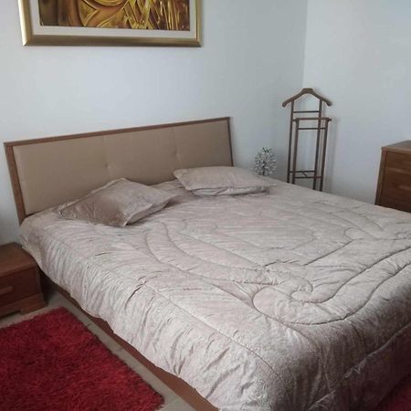 Yasmina Apartment อาริอานา ภายนอก รูปภาพ